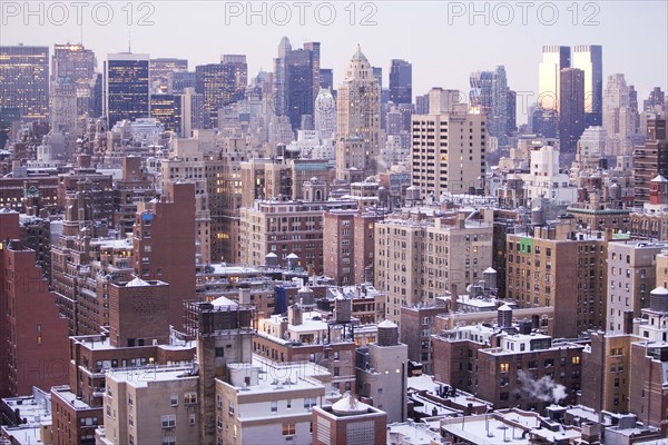 USA, View of New York City covered with snow . Photo : fotog