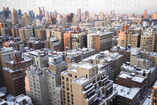 USA, View of New York City covered with snow . Photo : fotog