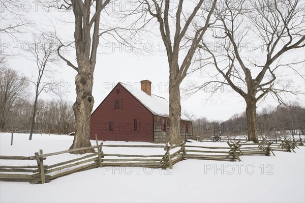 USA, New Jersey, Morristown, Morristown National Historical Park, Jockey Hollow, Tempe Wick House in winter. Photo : Chris Hackett