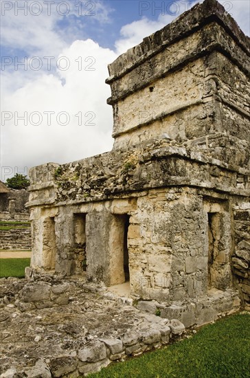 Mexico, Tulum, ancient ruins. Photo : Tetra Images