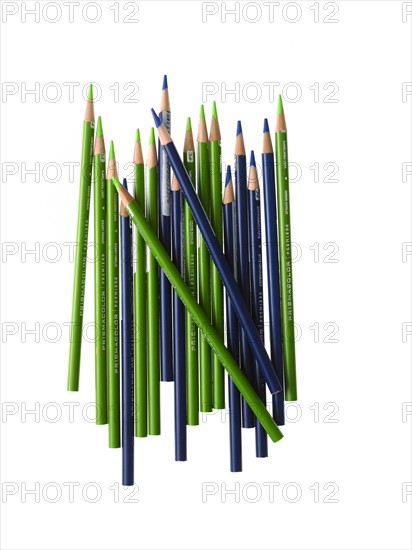 Green and blue colored pencils. Photo : David Arky