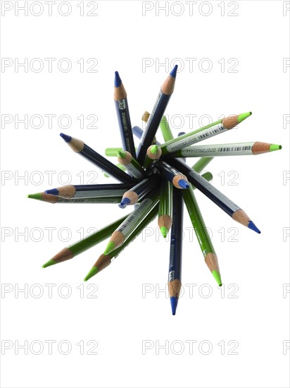 Green and blue colored pencils. Photo : David Arky