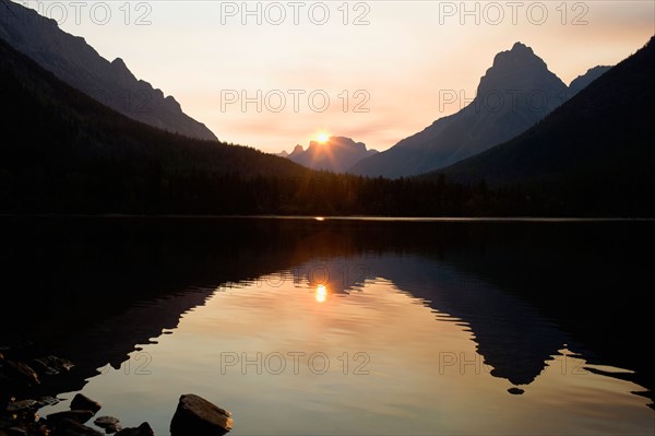 USA, Montana, Glacier National Park, Kintla Lake. Photo : Noah Clayton