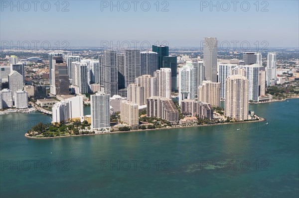 USA, Florida, Miami, Cityscape with coastline. Photo : fotog