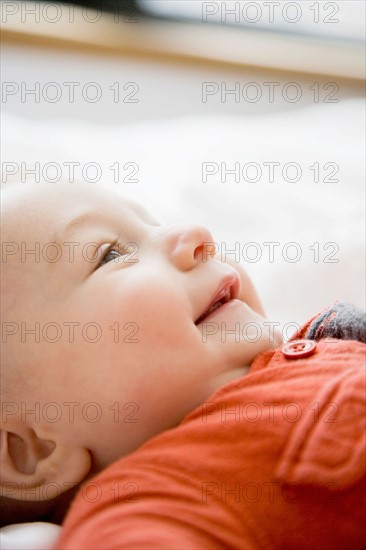 Close-up of baby boy (0-1 years). Photo : Maisie Paterson