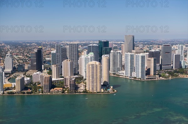 USA, Florida, Miami skyline as seen from air. Photo : fotog