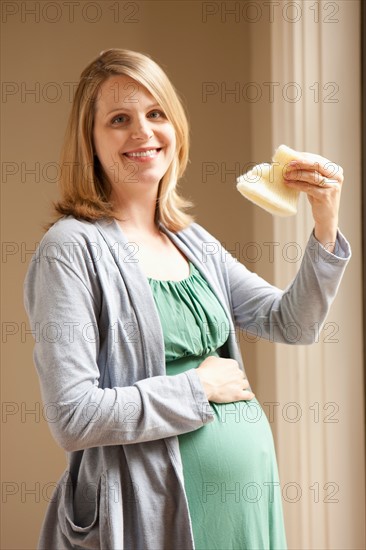 Portrait of pregnant woman. Photo: Rob Lewine