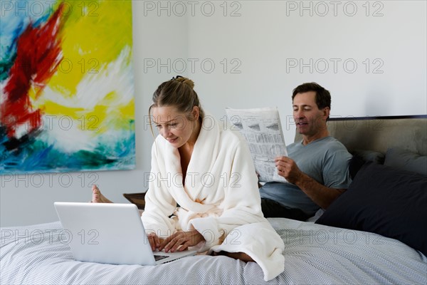 Mature couple in bedroom. Photo : Rob Lewine