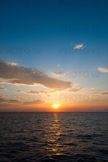 Greece, Aegean Sea horizon at sunrise.