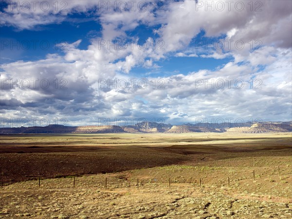 USA, Utah, Clouds over desert landscape. Photo : John Kelly