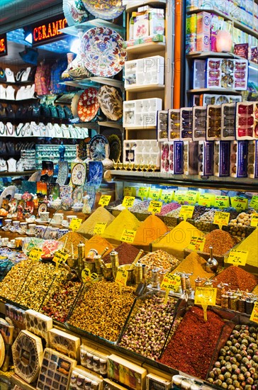 Turkey, Istanbul, Spice market.