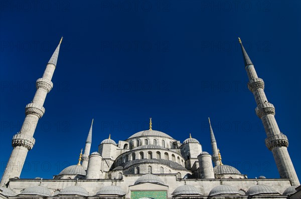 Turkey, Istanbul, Sultanahmet Mosque.