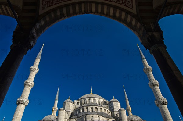 Turkey, Istanbul, Sultanahmet Mosque.