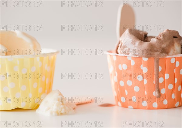 Close up of ice cream in colorful cups. Photo : Jamie Grill