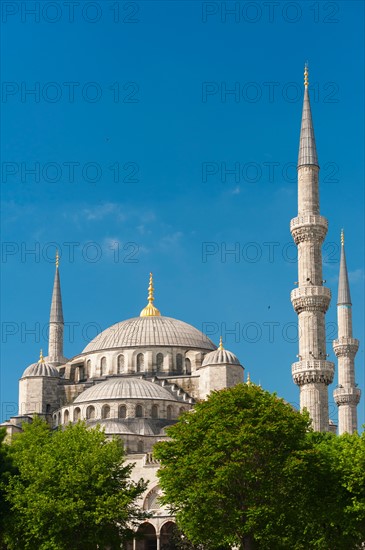 Turkey, Istanbul, Sultanahmet Mosque.