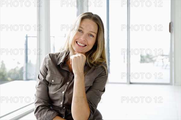 Portrait of mature woman. Photo : Rob Lewine