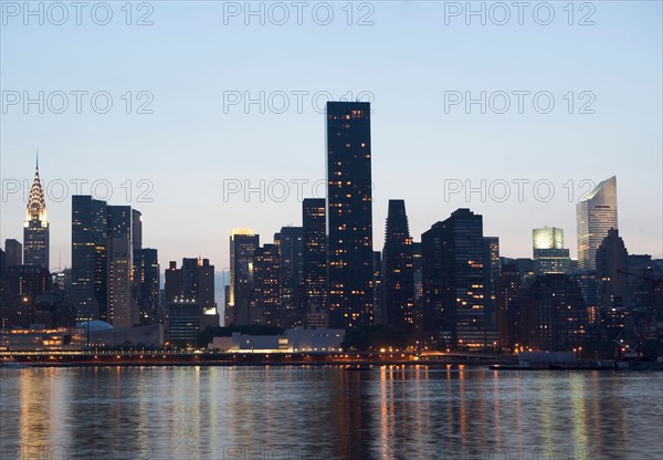 USA, New York State, New York City, Downtown skyline. Photo : fotog