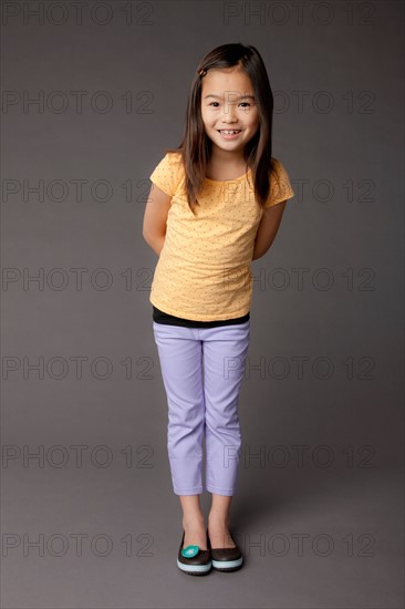 Studio portrait of girl (8-9). Photo : Rob Lewine