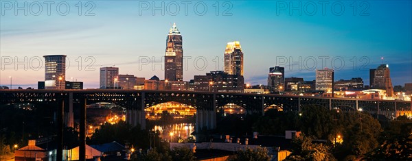 USA, Ohio, Cleveland, Often called city of bridges, at dusk. Photo : Henryk Sadura
