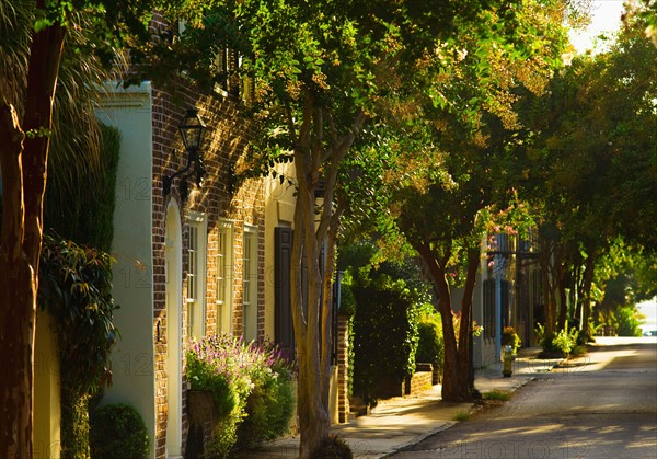 USA, South Carolina, Charleston, Quiet street.