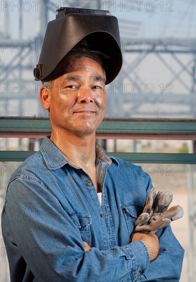 Portrait of welder. Photo : db2stock