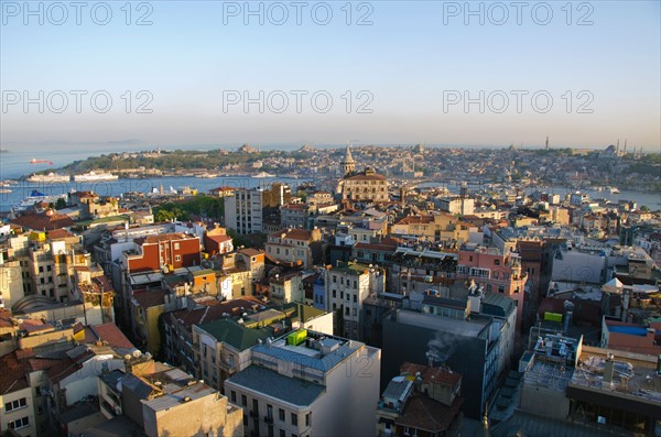 Turkey, Istanbul, high angle view of city. Photo : Tetra Images
