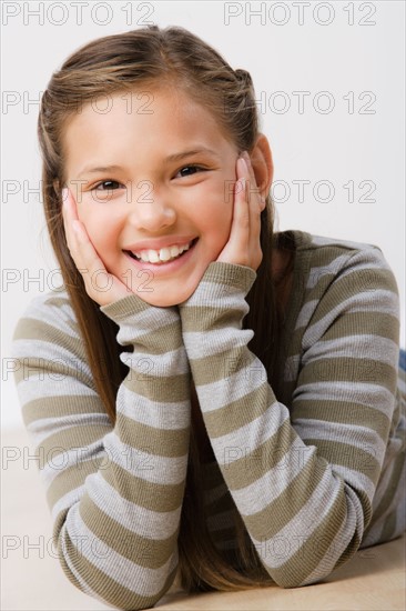 Studio portrait of girl (8-9). Photo : Rob Lewine