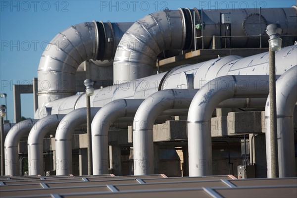 Pipes of water treatment plant. Photo : fotog