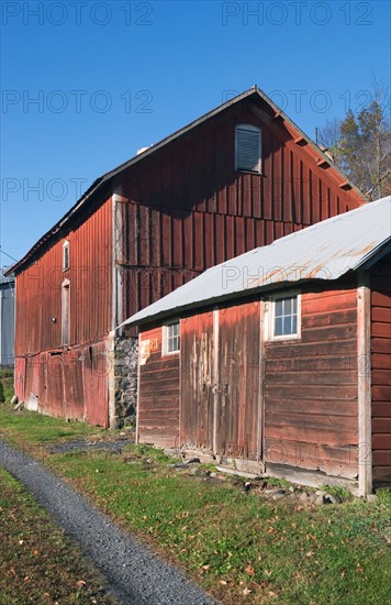 USA, New York State, Chester, Barn on countryside. Photo : fotog