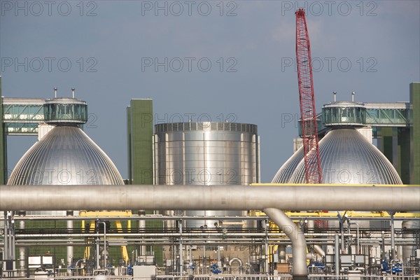 Water treatment plant. Photo : fotog