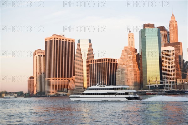 USA, New York State, New York City, City skyline. Photo: fotog