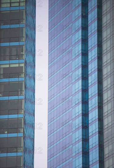 USA, New York City, Exterior of modern office buildings. Photo : fotog