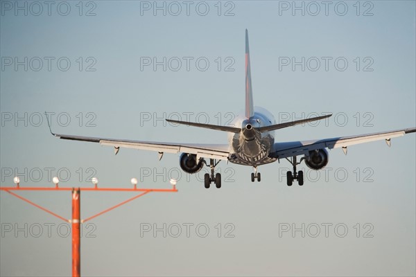 Commercial aeroplane taking off from runway. Photo: fotog