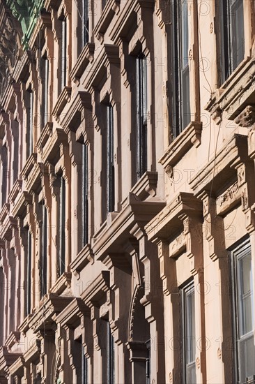 USA, New York City, Row of historic buildings. Photo : fotog