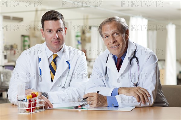 Portrait of two doctors in hospital. Photo: db2stock