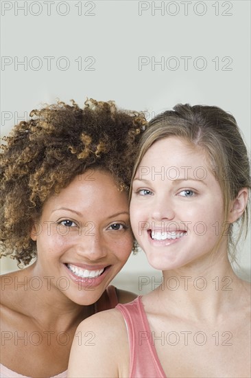 Portrait of two attractive women. Photo : Rob Lewine