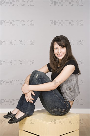 Portrait of teenage girl (16-17). Photo : Rob Lewine