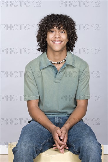 Portrait of teenage boy (14-15). Photo : Rob Lewine