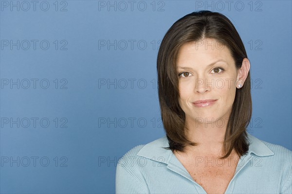 Portrait of mid adult woman. Photo : Rob Lewine