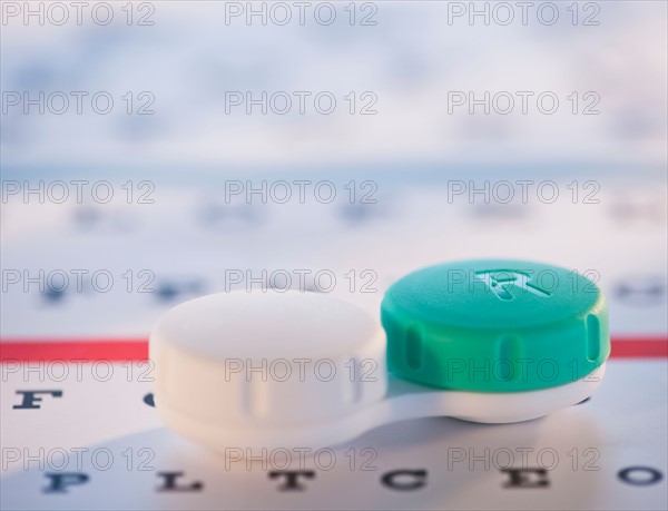 Studio shot of contact lens case. Photo : Daniel Grill