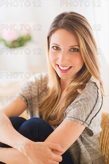 Portrait of young woman. Photo : Daniel Grill