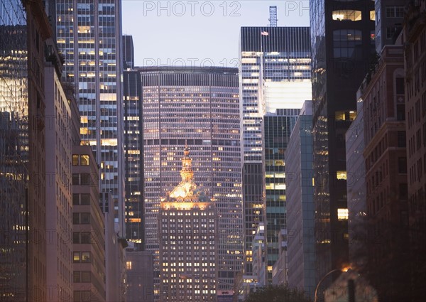 USA, New York State, New York City, Manhattan, skyscrapers on 42nd Street. Photo : fotog