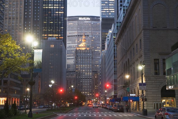 USA, New York State, New York City, Manhattan, skyscrapers on 42nd Street. Photo : fotog