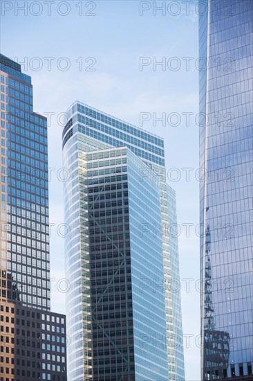 Usa, New York State, New York City, high section of skyscrapers. Photo : fotog