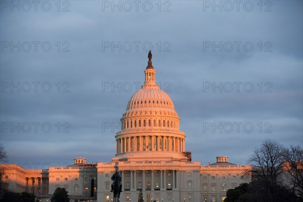 USA, Washington DC, capitol building . Photo : fotog