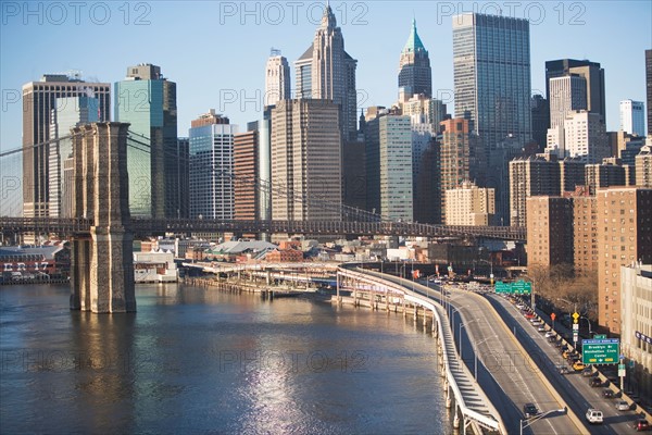 USA, New York State, New York City, Brooklyn Bridge with skyscrapers. Photo : fotog