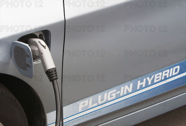 part of hybrid vehicle. Photo : fotog