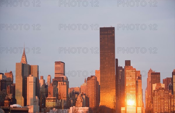 USA, New York State, New York City, Trump World Tower and skyscrapers in Manhattan. Photo : fotog