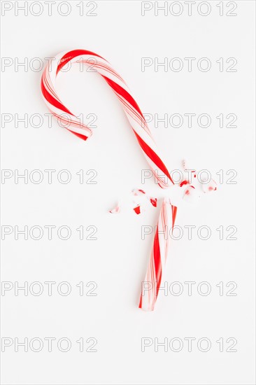 Red and white broken candy cane, studio shot. Photo : Sarah M. Golonka