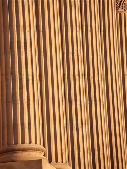 USA, Tennessee, Nashville, State Capitol Building, Close up of columns. Photo : Henryk Sadura